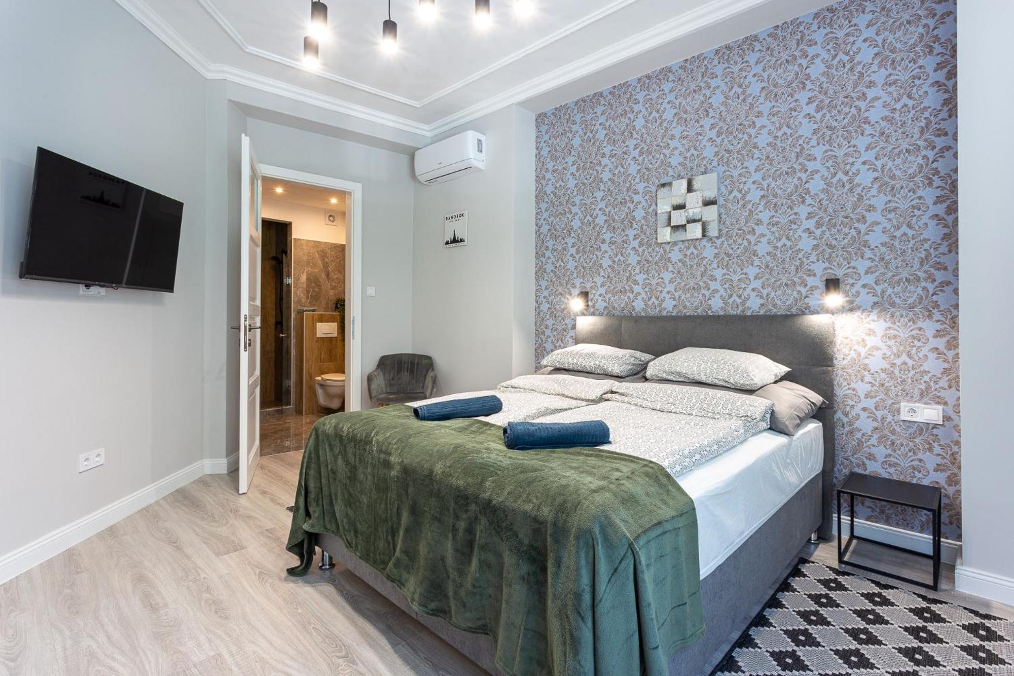 Buda Castle Serpentine Apartments Budapest Eksteriør billede