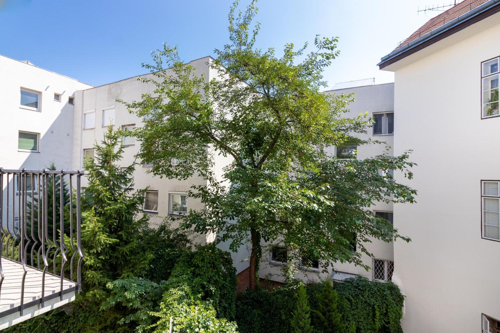 Buda Castle Serpentine Apartments Budapest Eksteriør billede